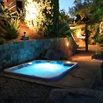 Apartamento La D'aphrodite Avec Jacuzzi Vue *
