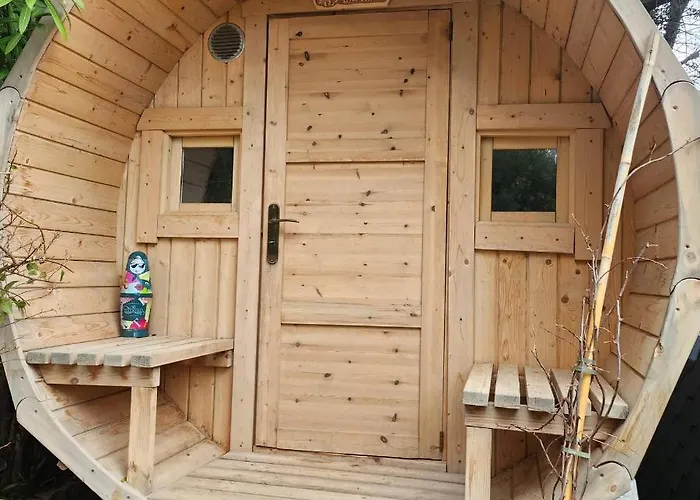 Апартаменти La D'aphrodite Avec Jacuzzi Vue